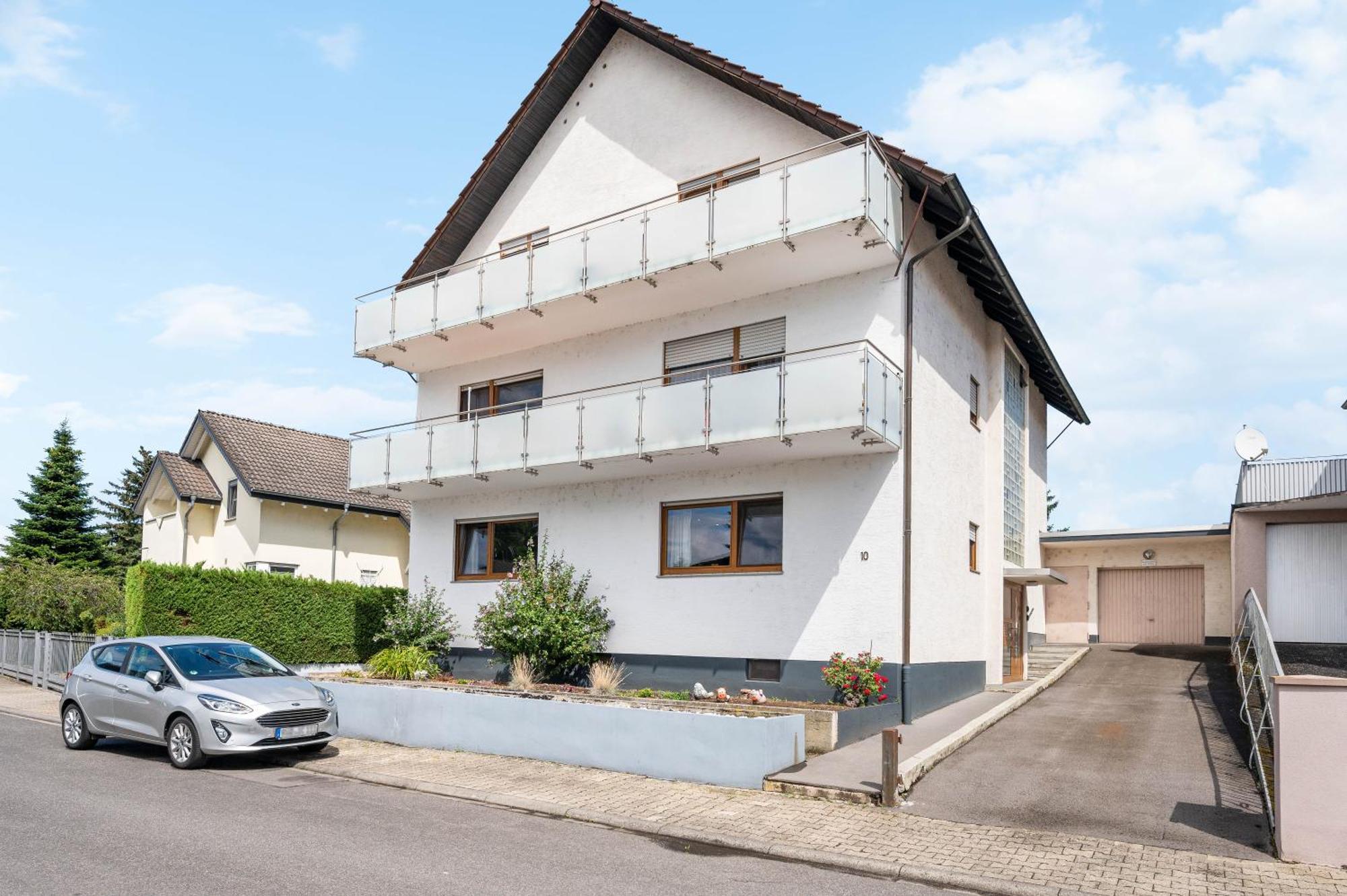 Ruhiges und zentrales Apartment in Hüttenfeld Lampertheim Exterior foto